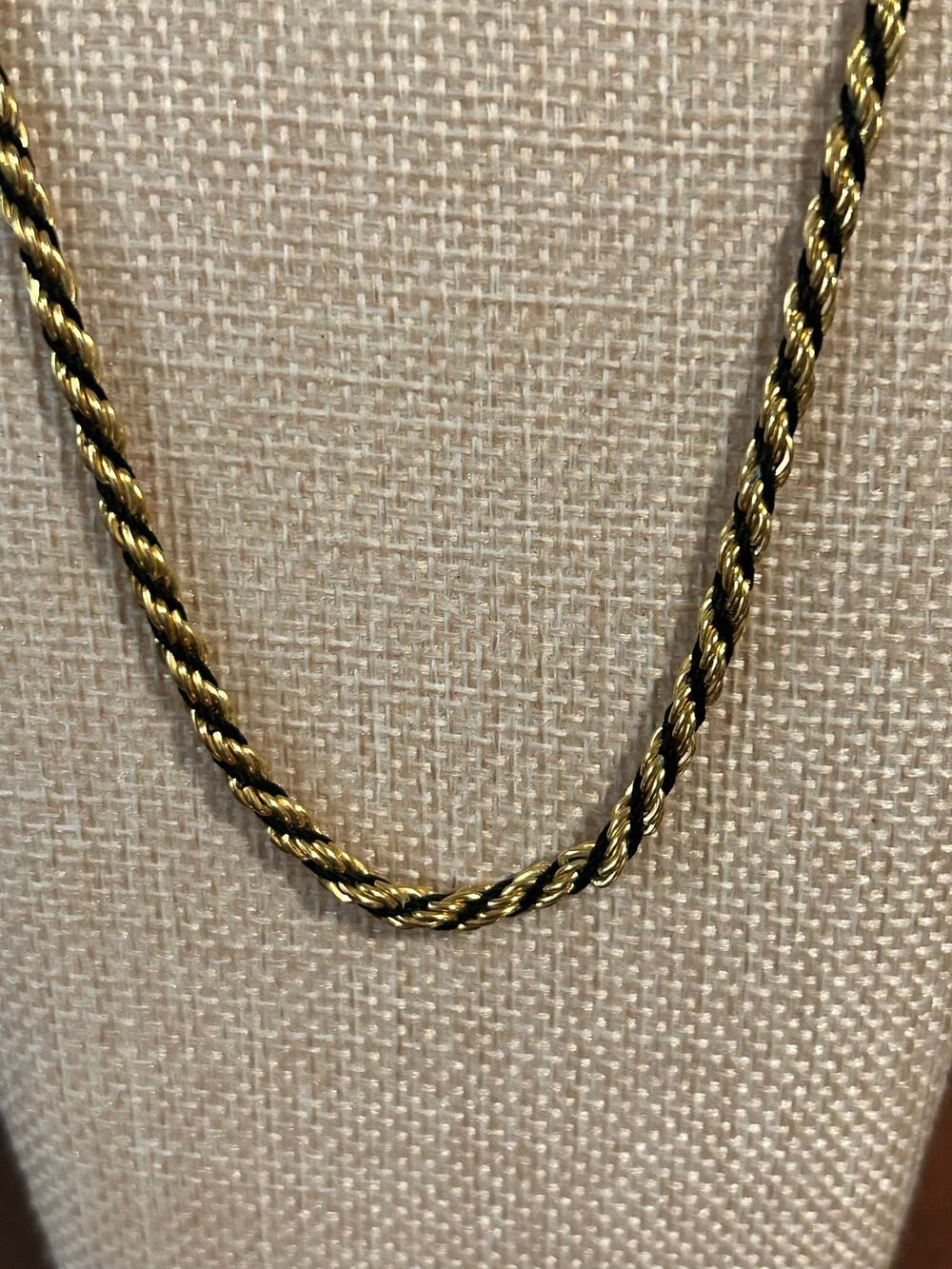 Vintage Gold Tone Twist Rope Chain Necklace 23 Inch Filigree Detail